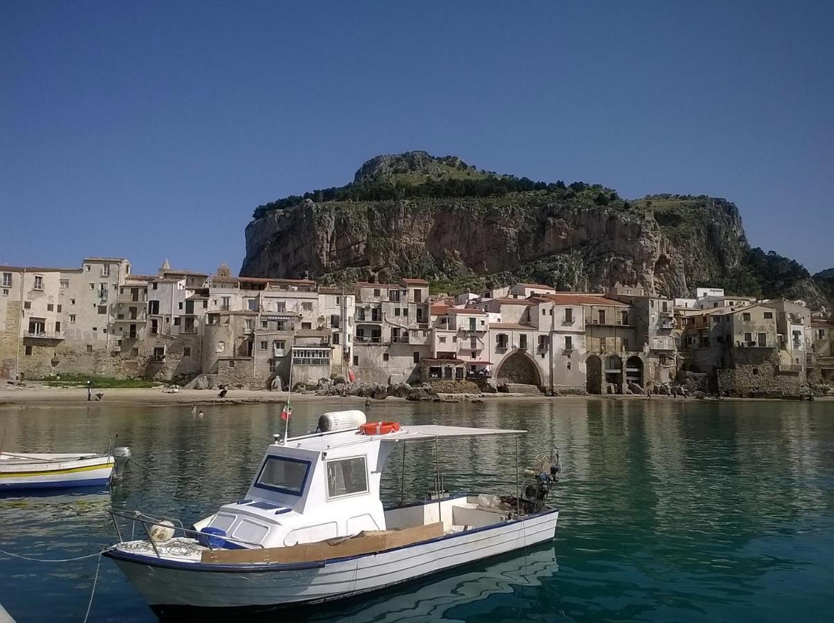 Apartamento Sognando Il Mare Cefalú Exterior foto